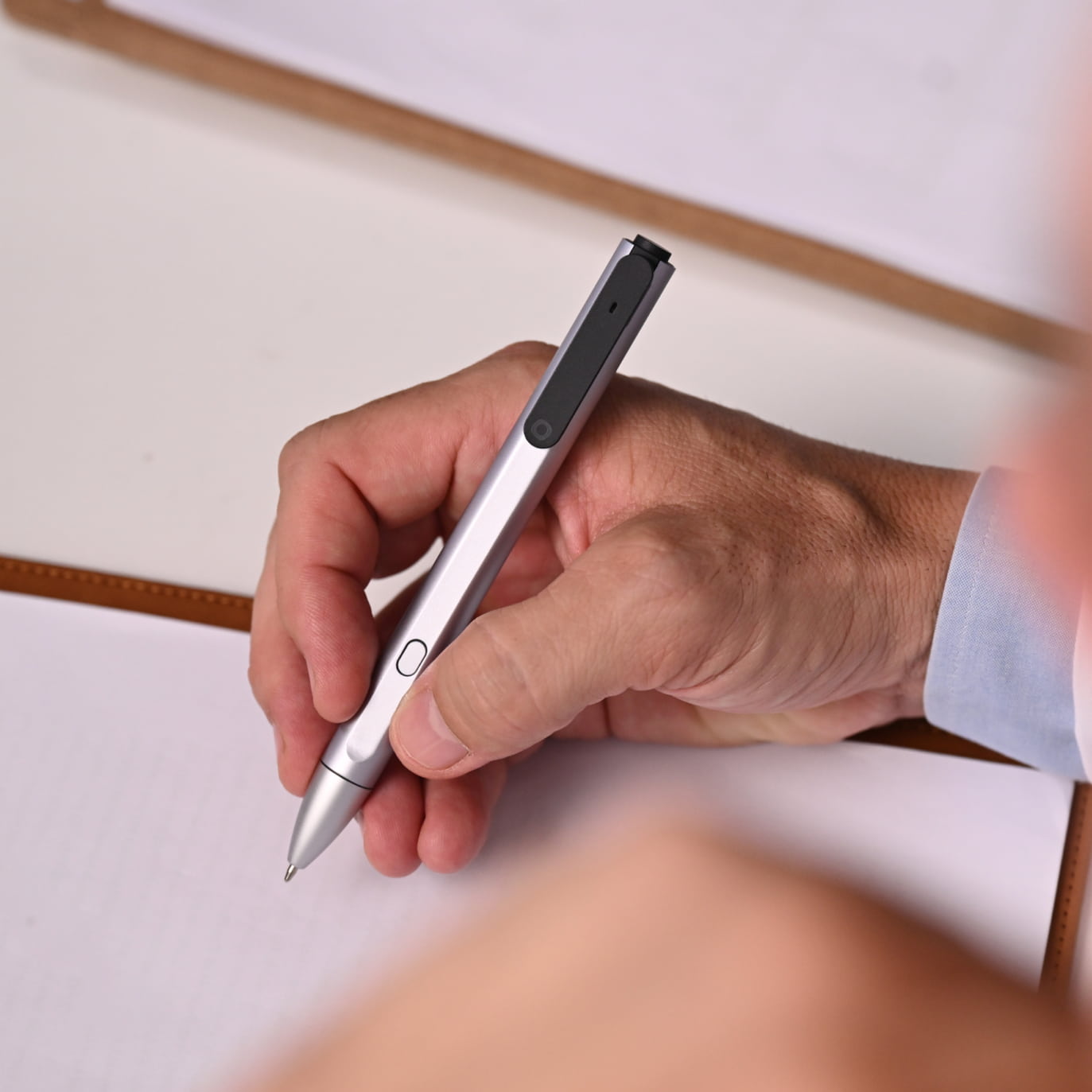 Flowtica Scribe - The Intelligent Note-Taking Pen